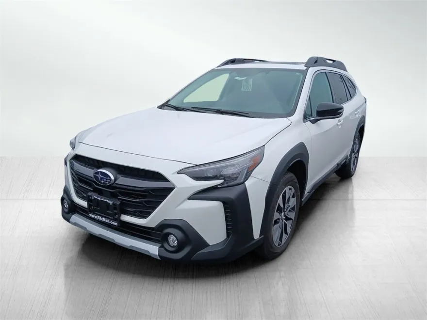 2025 Subaru Outback Limited photo 1
