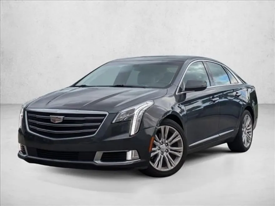 2019 Cadillac XTS Luxury photo 1