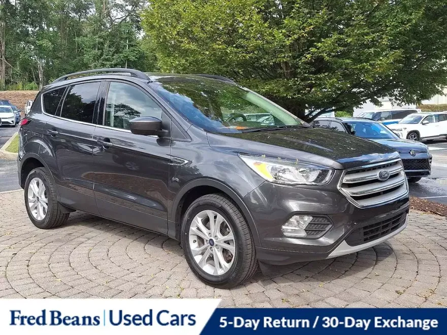 2018 Ford Escape SE photo 1