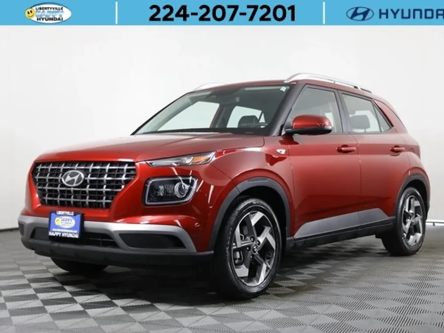 2024 Hyundai Venue Limited photo 1