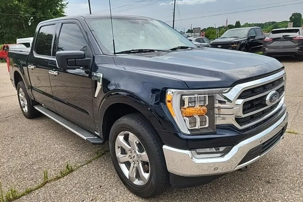 2022 Ford F-150 XLT photo 1