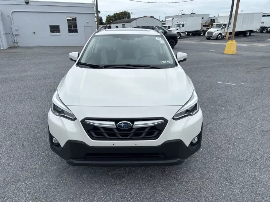 2022 Subaru Crosstrek Limited photo 1
