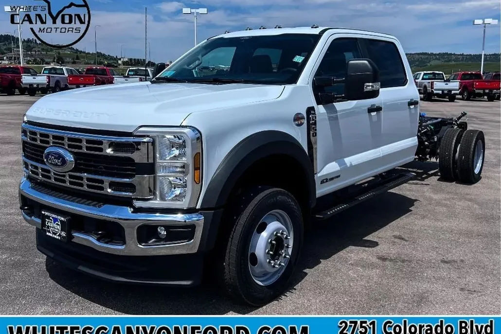 2025 Ford F-450 XL photo 1
