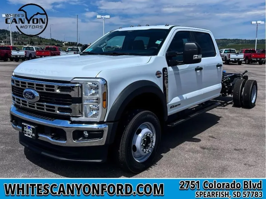 2025 Ford F-450 XL photo 1