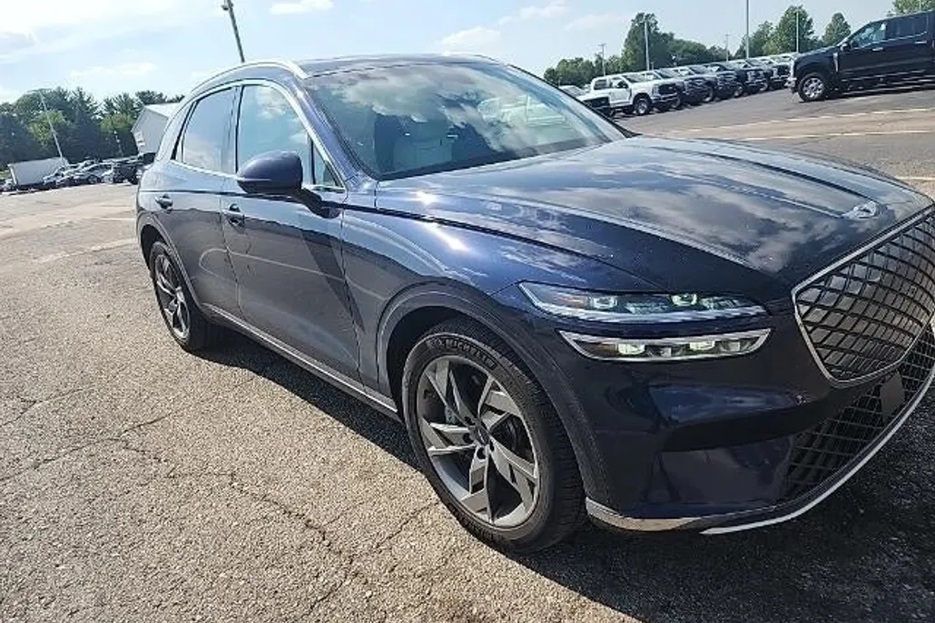 2025 Genesis Electrified GV70 Advanced photo 1