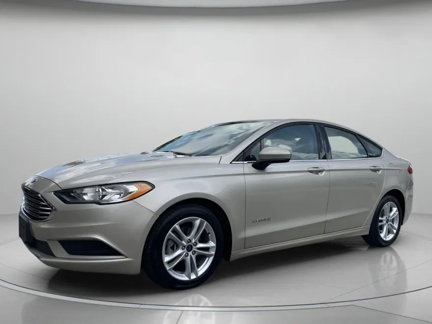 2018 Ford Fusion Hybrid S photo 1
