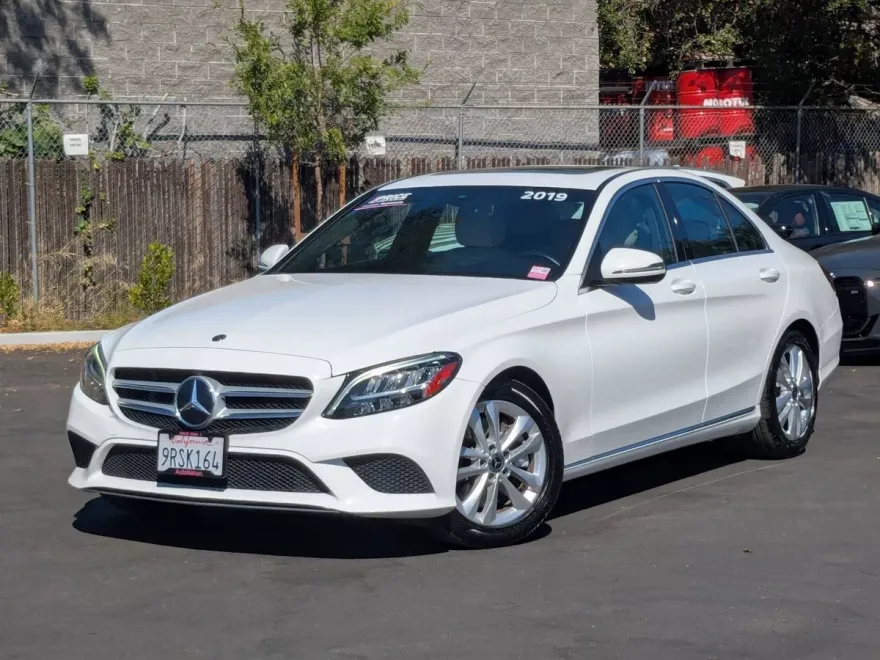 2019 Mercedes Benz C 300 Sedan photo 1