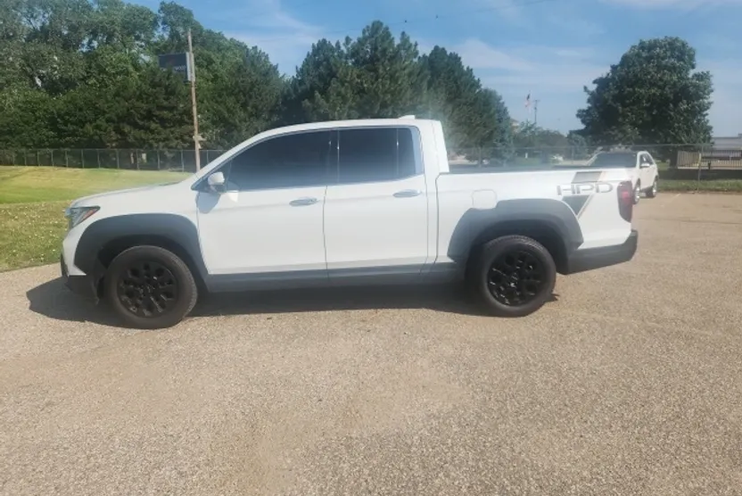 2022 Honda Ridgeline RTL-E photo 1