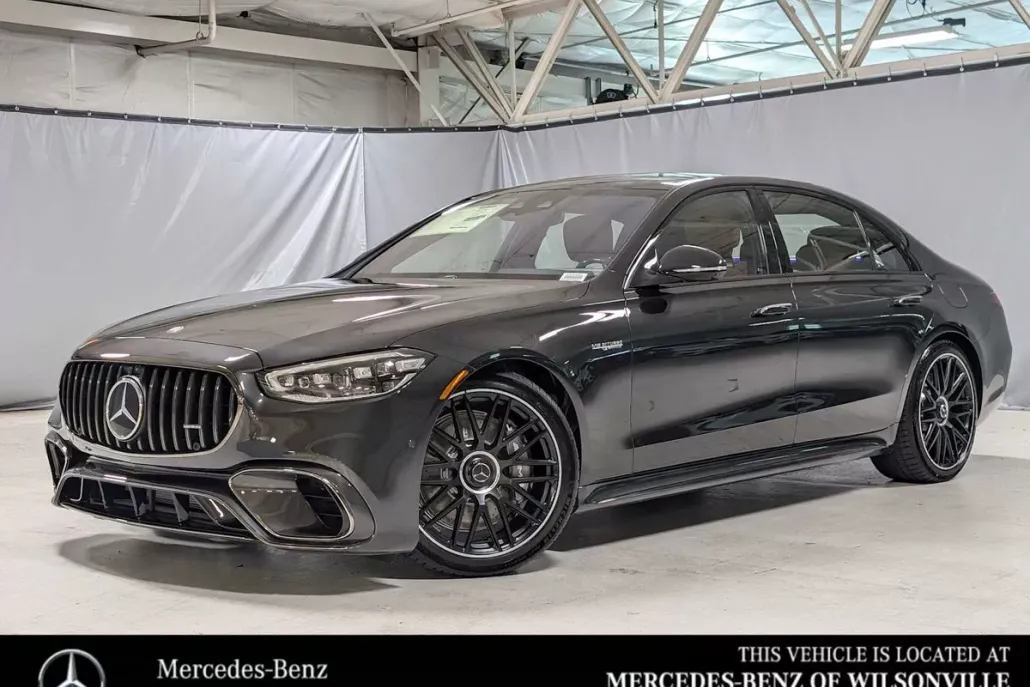 2025 Mercedes Benz S AMG 450 63 e photo 1