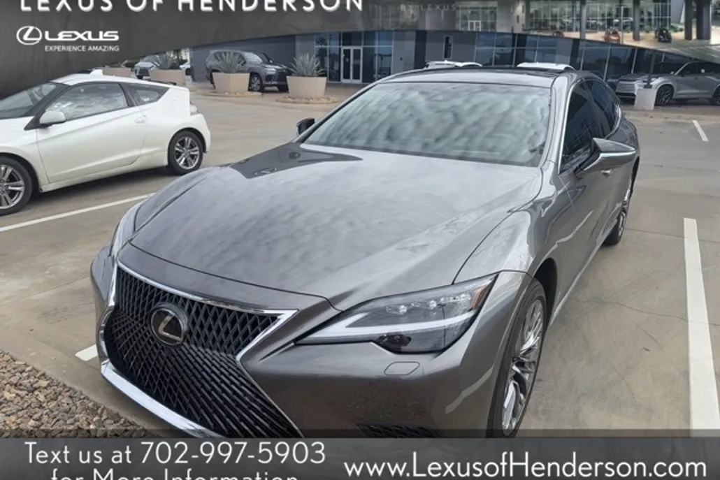 2022 Lexus LS 500 photo 1
