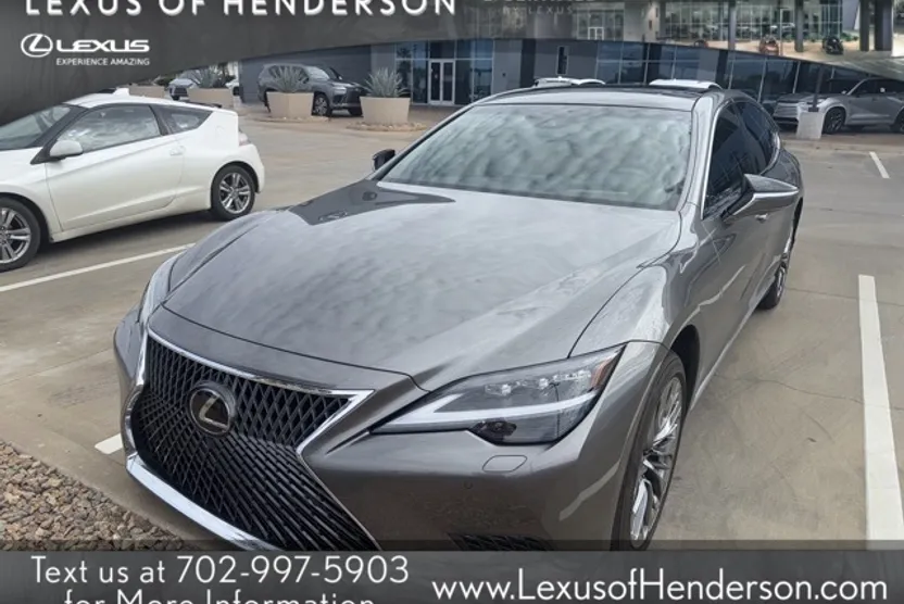 2022 Lexus LS 500 photo 1