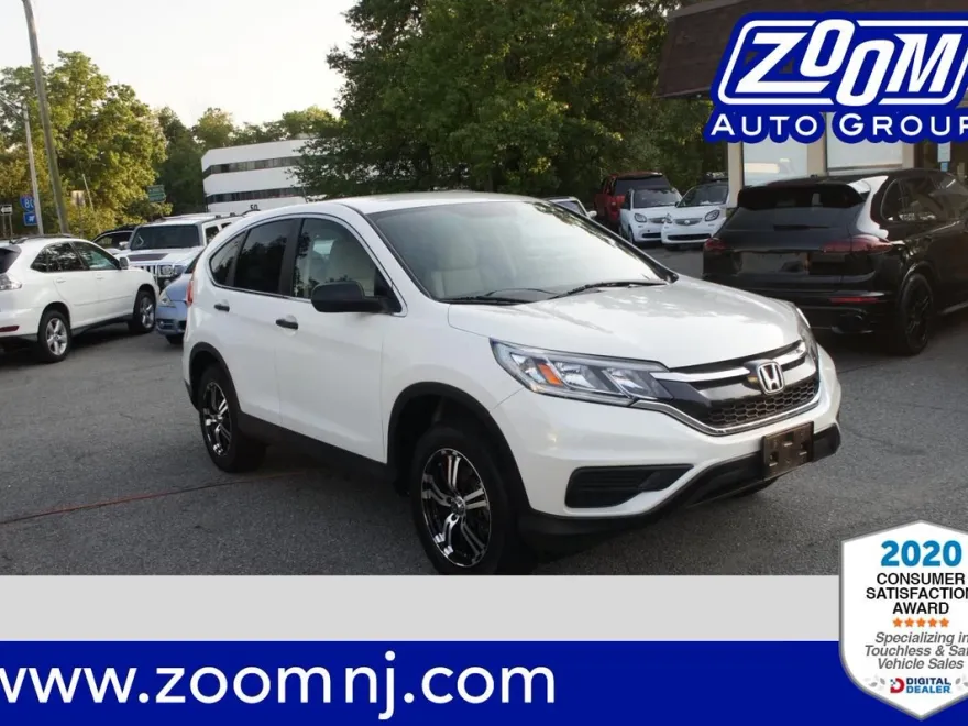 2016 Honda CR-V LX photo 1