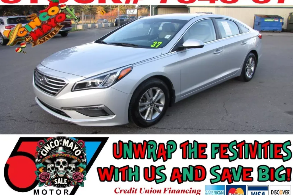 2015 Hyundai Sonata SE photo 1