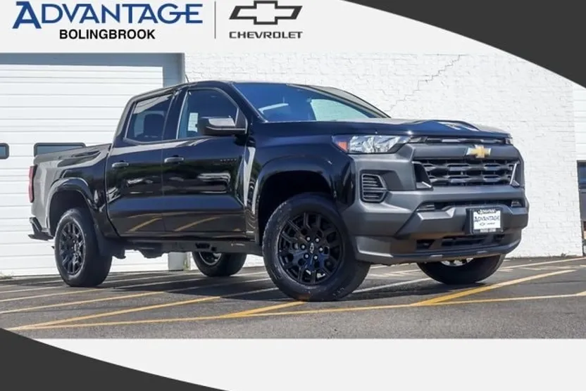 2026 Chevrolet Colorado Work Truck photo 1