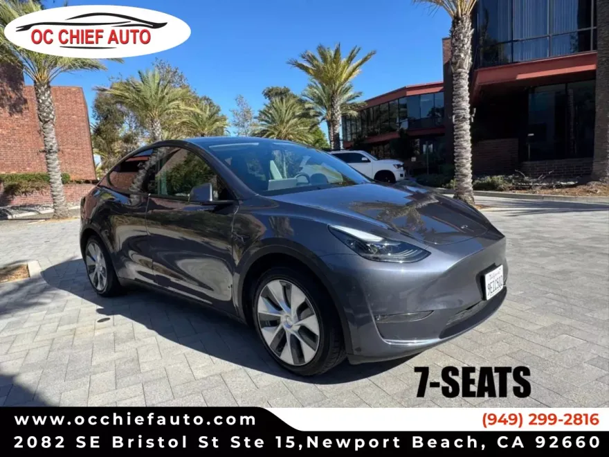 2023 Tesla Model Y Long Range photo 1