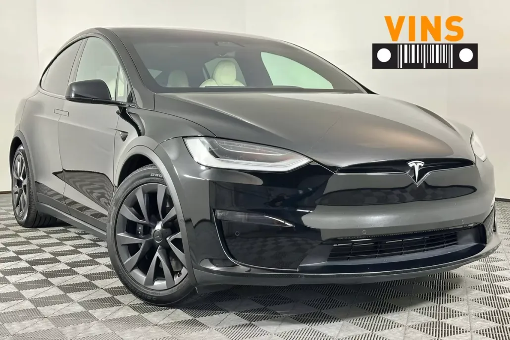 2022 Tesla Model X photo 1