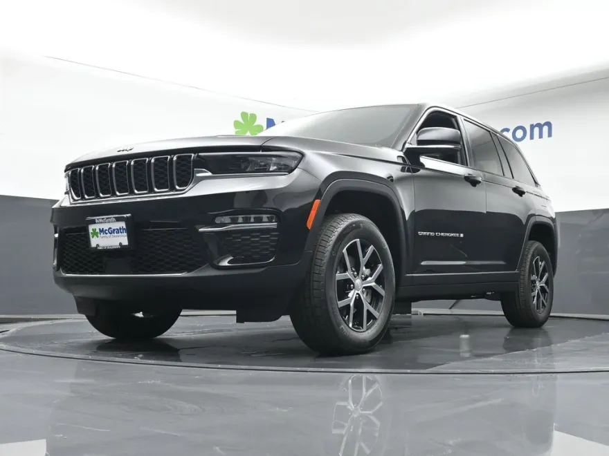 2025 Jeep Grand Cherokee Limited photo 1