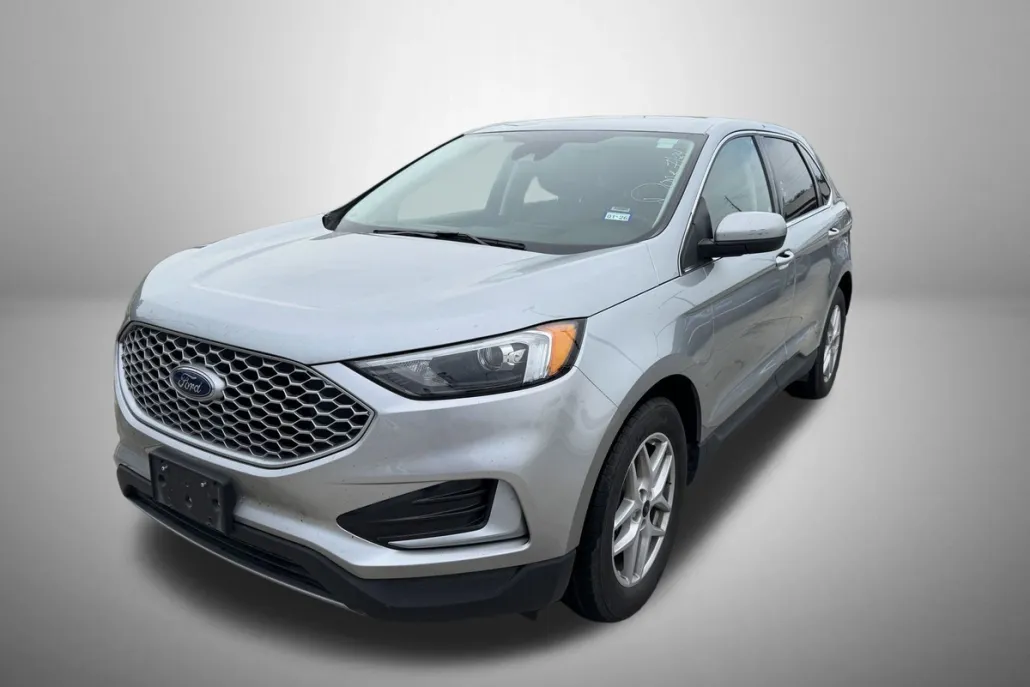 2024 Ford Edge SEL photo 1