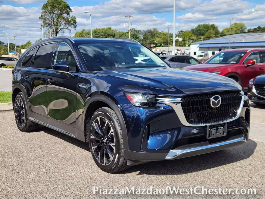2024 Mazda CX-90 Premium photo 1