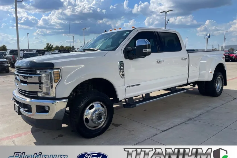 2019 Ford F-350 photo 1