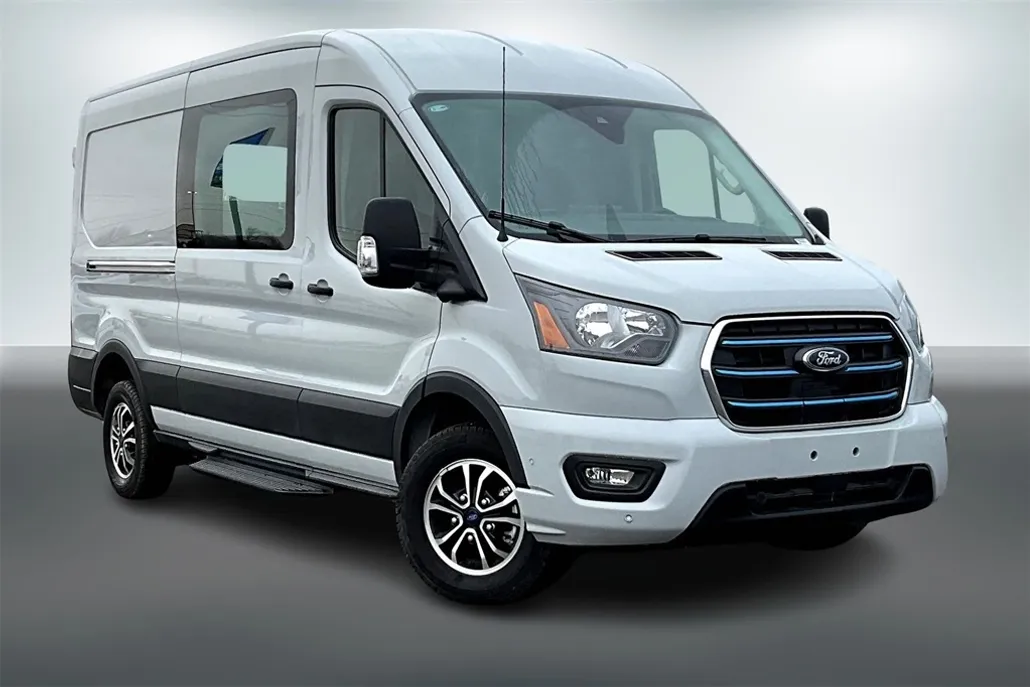 2023 Ford Transit photo 1