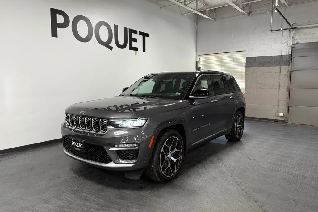 2022 Jeep Grand Cherokee Summit photo 1