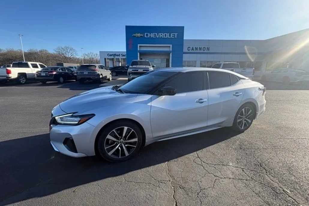 2019 Nissan Maxima S photo 1