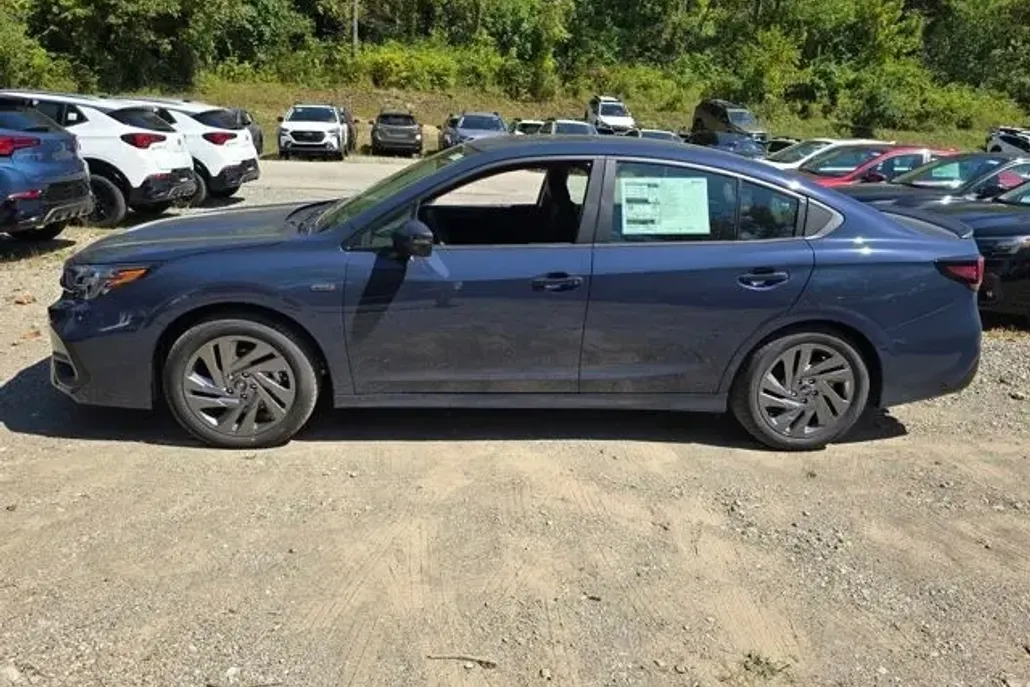 2025 Subaru Legacy Sport photo 1