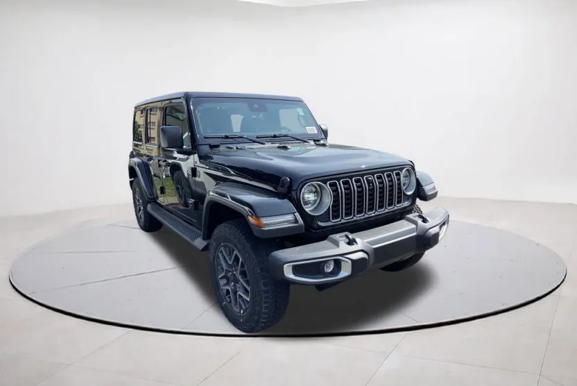 2025 Jeep Wrangler Sahara photo 1