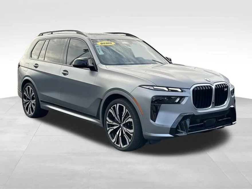 2025 Bmw X7 M60i photo 1