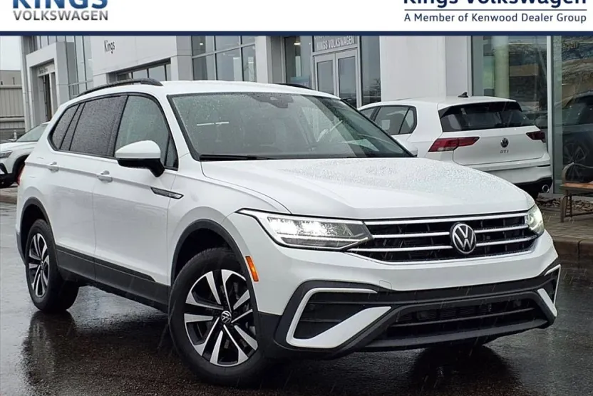 2024 Volkswagen Tiguan S photo 1