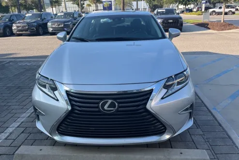 2018 Lexus ES 350 photo 3