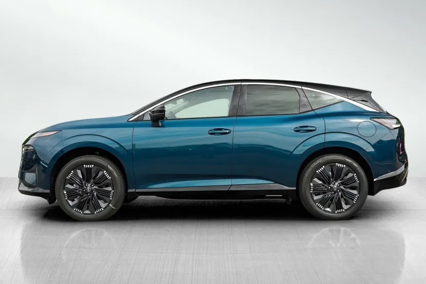 2025 Nissan Murano Platinum photo 1