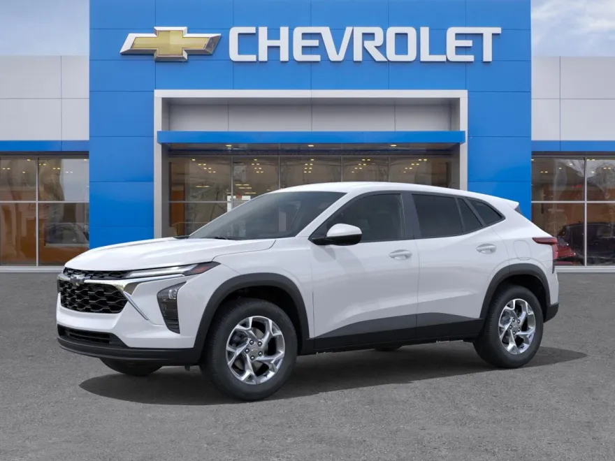 2026 Chevrolet Trax LS photo 1