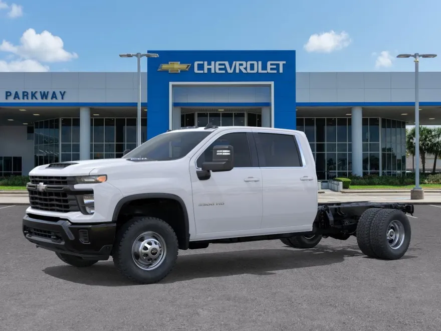 2025 Chevrolet Silverado 3500HD Work Truck photo 1