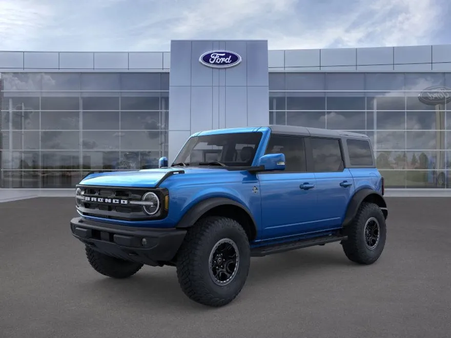 2024 Ford Bronco Outer Banks photo 1
