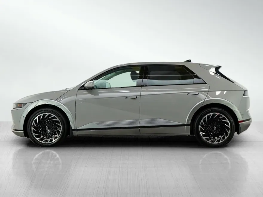 2024 Hyundai Ioniq 5 Limited photo 1