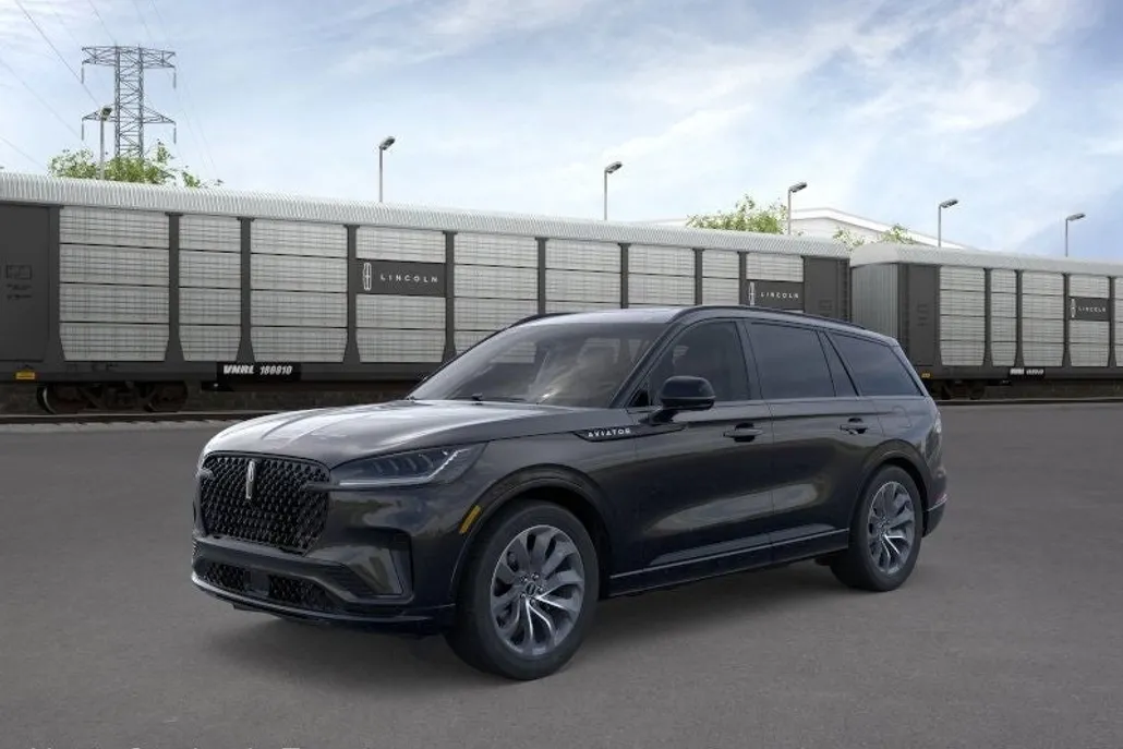 2025 Lincoln Aviator Premiere photo 1