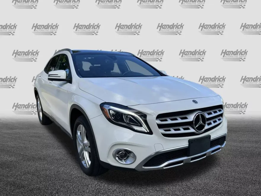 2020 Mercedes Benz GLA 250 photo 1