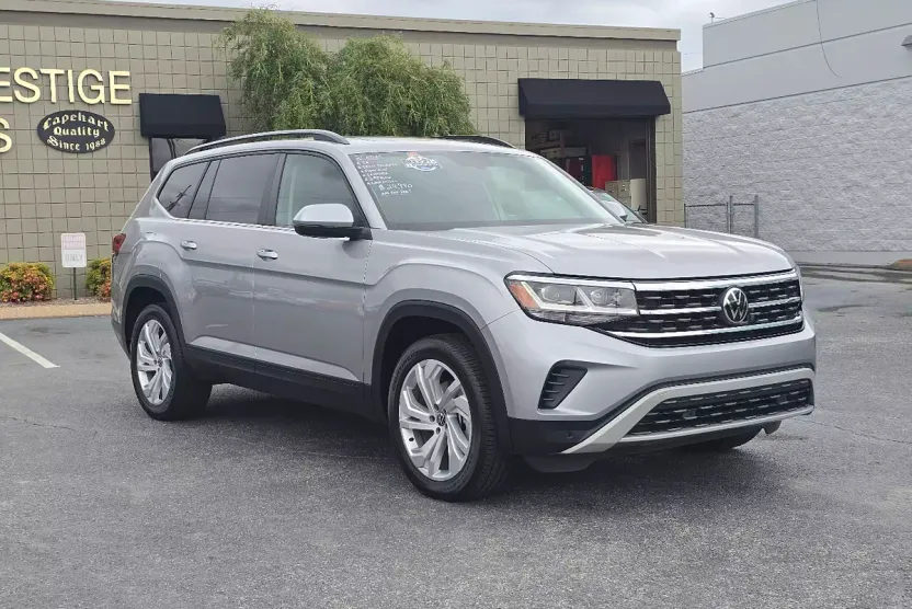 2021 Volkswagen Atlas SE Technology photo 1