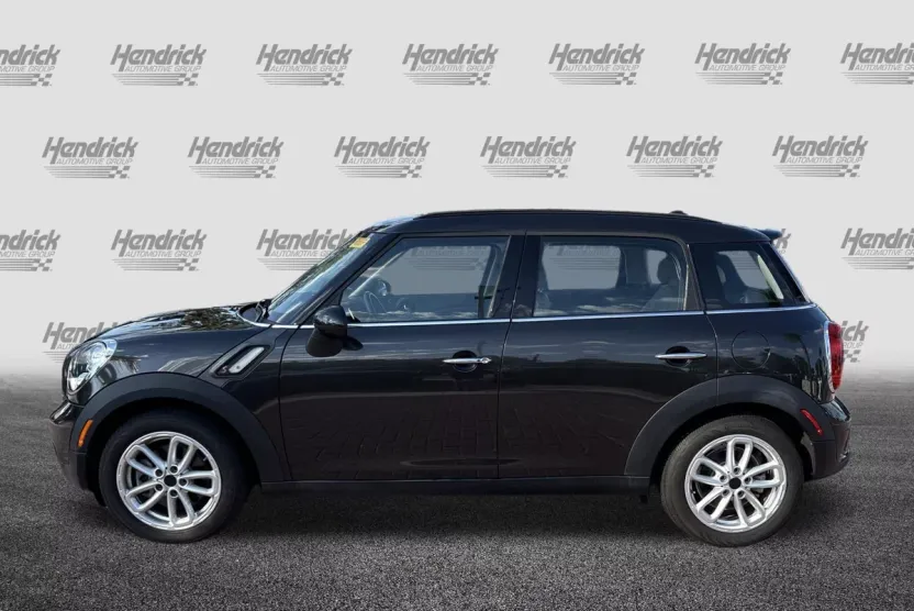 2015 Mini Countryman S photo 1