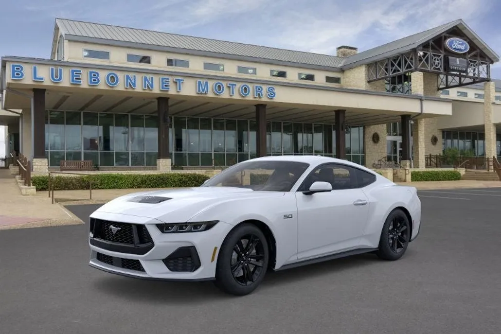 2025 Ford Mustang GT photo 1
