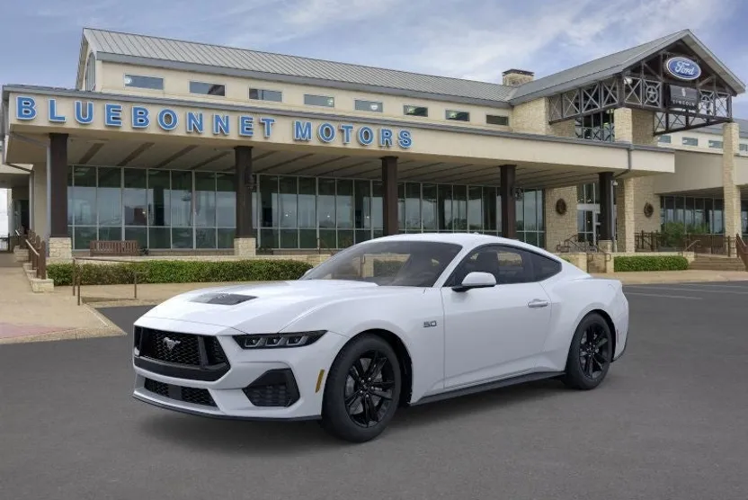 2025 Ford Mustang GT photo 1