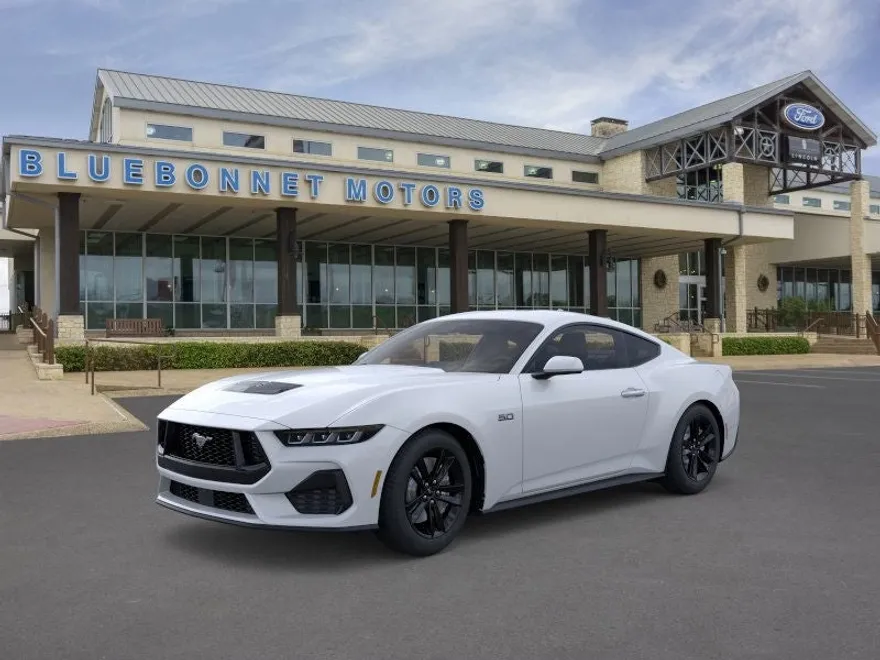 2025 Ford Mustang GT photo 1