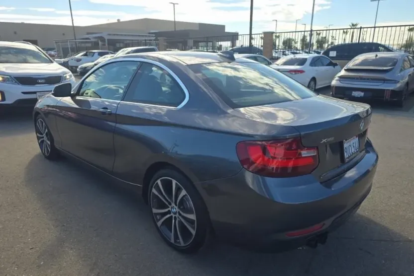 2017 Bmw 230i 230i xDrive photo 1