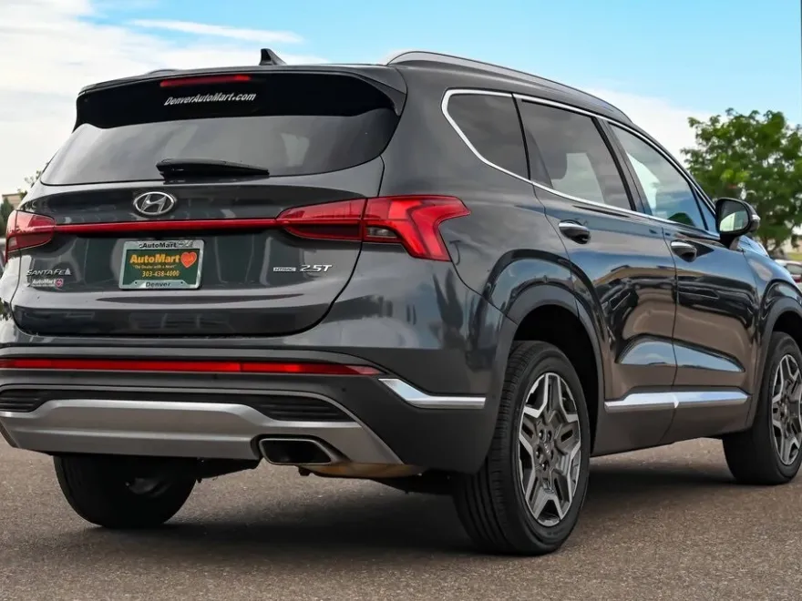 2023 Hyundai Santa Fe Limited photo 1
