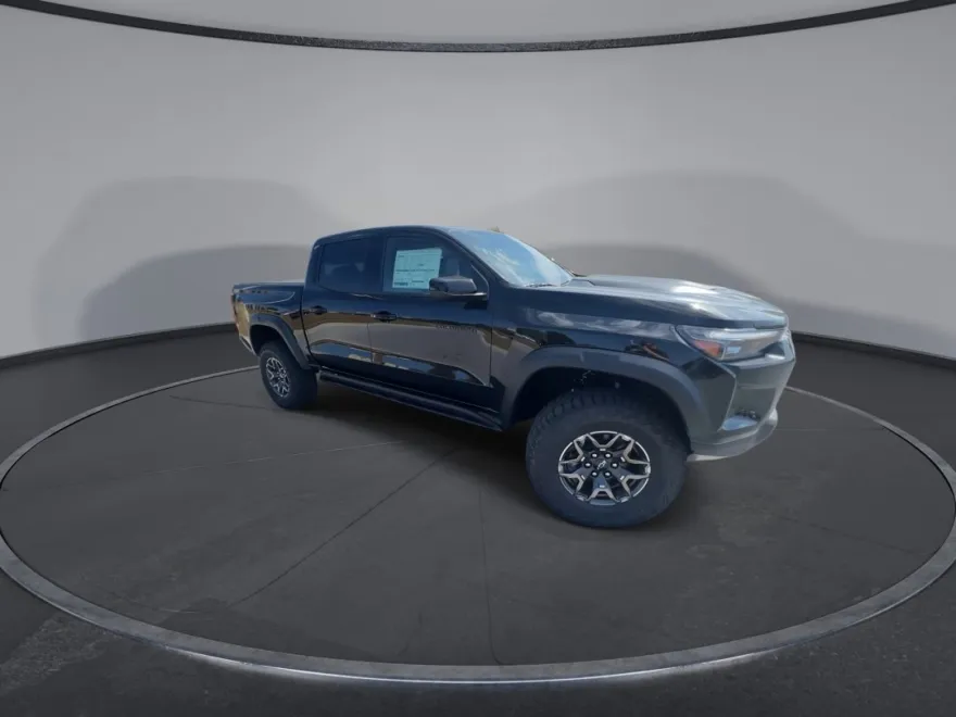 2026 Chevrolet Colorado ZR2 photo 1