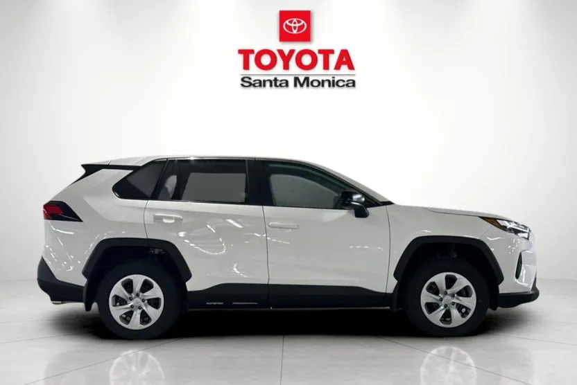 2025 Toyota RAV4 LE photo 1