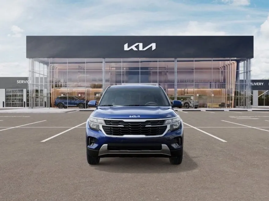 2026 Kia Seltos LX photo 1