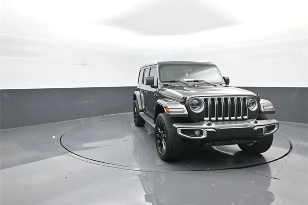 2021 Jeep Wrangler Unlimited Sahara 4xe photo 1